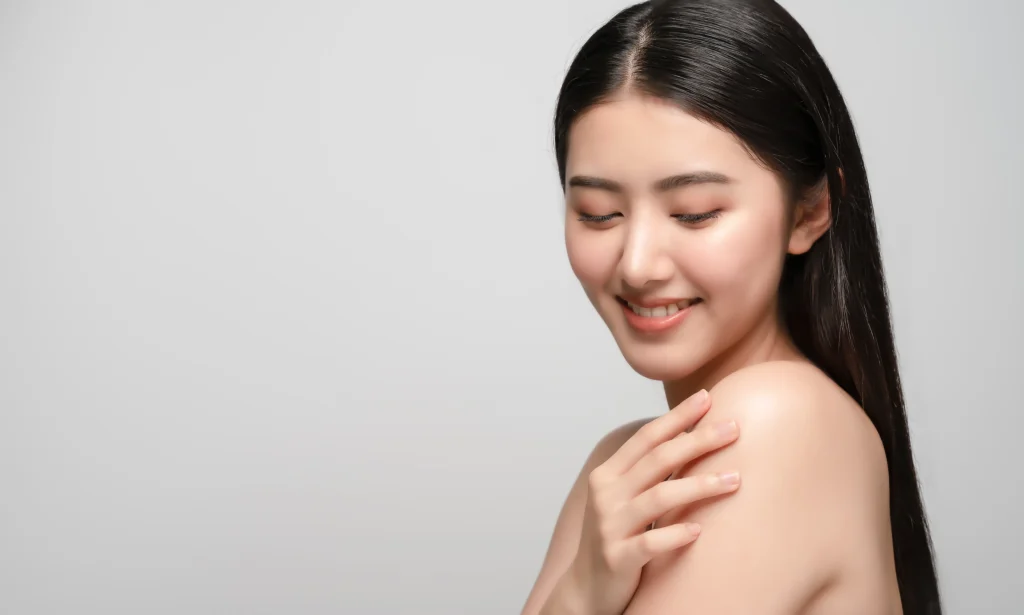 綺麗な髪の長い女性