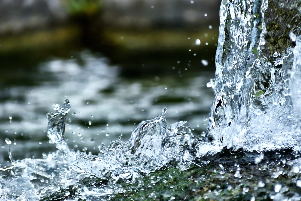 水しぶき